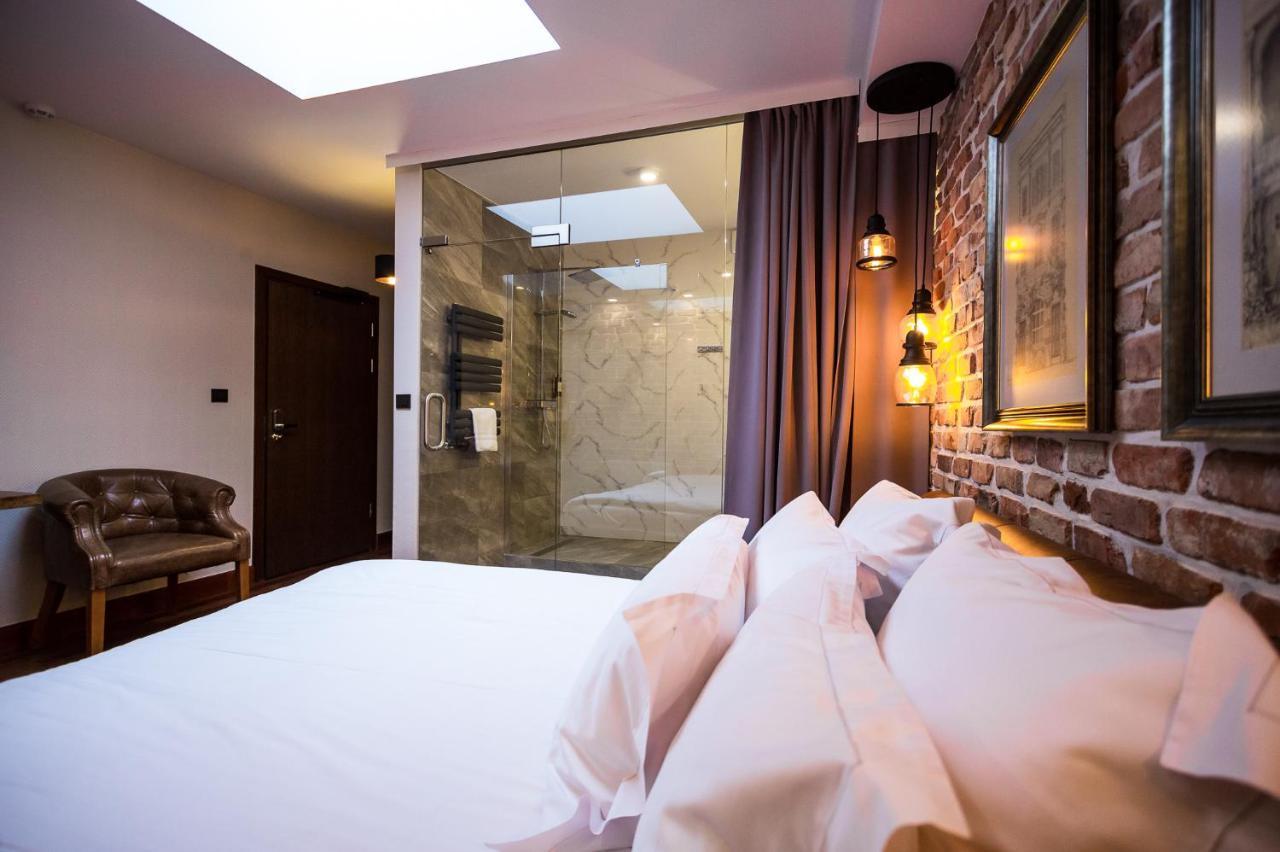 גדנסק Apartamenty Chleb I Wino מראה חיצוני תמונה A room at the hotel